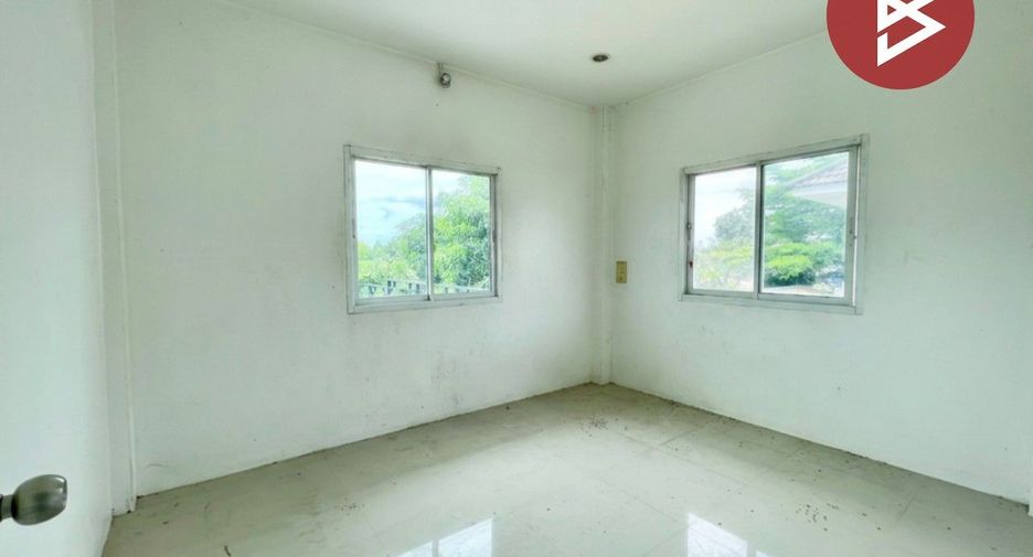 For sale 3 bedrooms house in Phan Thong, Chonburi