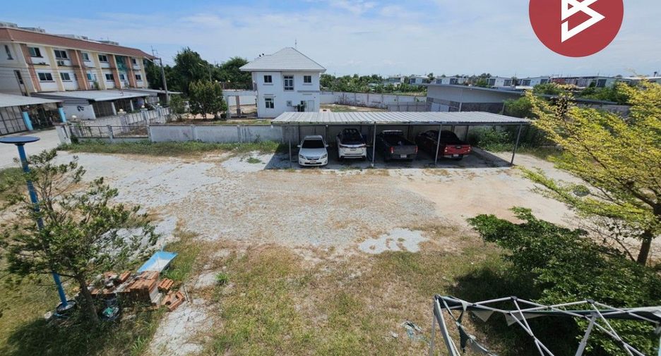 For sale 3 bedrooms house in Phan Thong, Chonburi