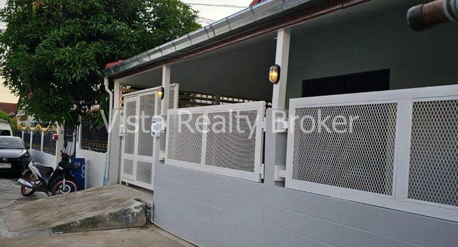 Haus zum Kauf mit 2 Zimmer in Bang Lamung, Chonburi