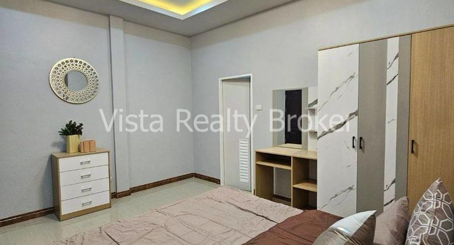 Haus zum Kauf mit 2 Zimmer in Bang Lamung, Chonburi