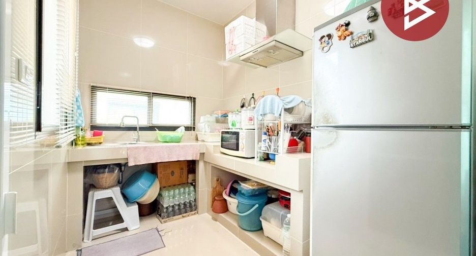 Haus zum Kauf mit 3 Zimmer in Bang Phli, Samut Prakan