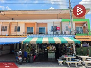 For sale 3 bedrooms townhouse in Phan Thong, Chonburi