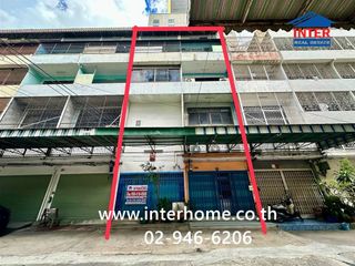 Local comercial en venta de 4 habitaciones en Khlong San, Bangkok