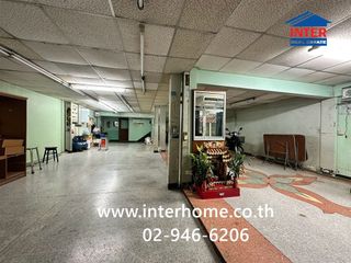 Local comercial en venta de 4 habitaciones en Khlong San, Bangkok