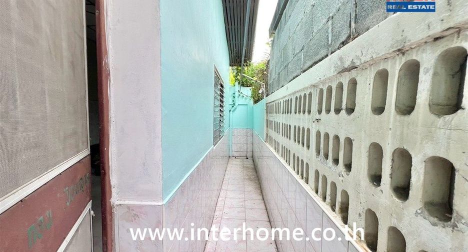 For sale 10 bedrooms house in Khan Na Yao, Bangkok