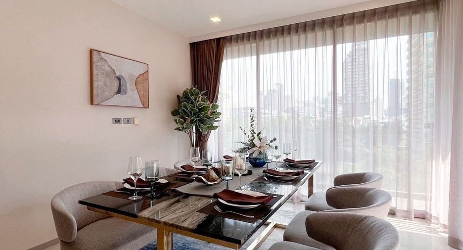 Condo en alquiler de 3 habitaciones en Watthana, Bangkok