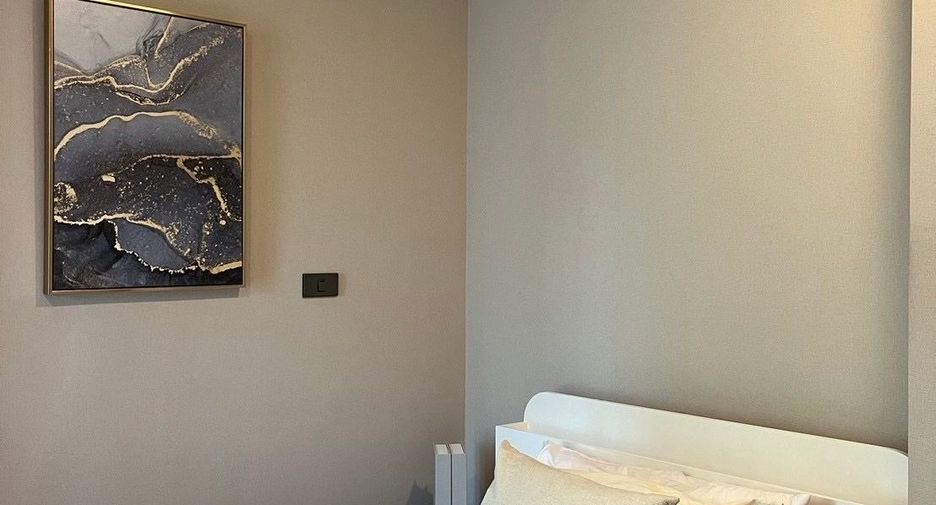 Condo en alquiler de 3 habitaciones en Watthana, Bangkok