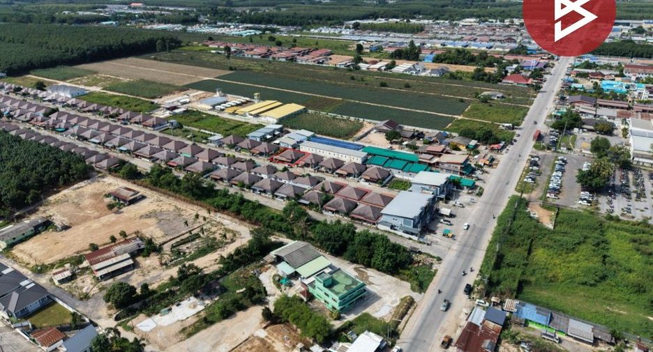 Casa en venta de 3 habitaciones en Pluak Daeng, Rayong