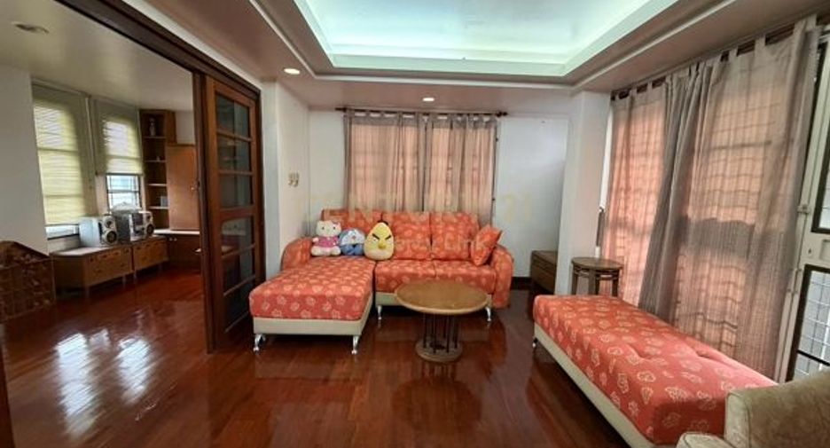 出租 和 出售 4 卧室 独立屋 在 Phaya Thai, 曼谷