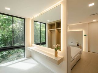 For rent 4 bedrooms house in Saphan Sung, Bangkok