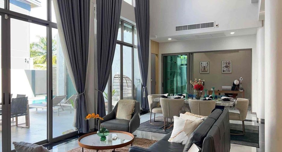 For rent 5 bedrooms villa in Bang Lamung, Chonburi