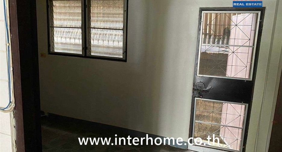 For sale retail Space in Mueang Samut Prakan, Samut Prakan