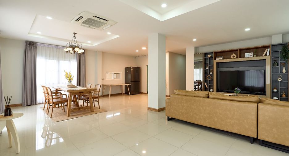 For rent and for sale 3 bedrooms house in Mueang Chiang Mai, Chiang Mai