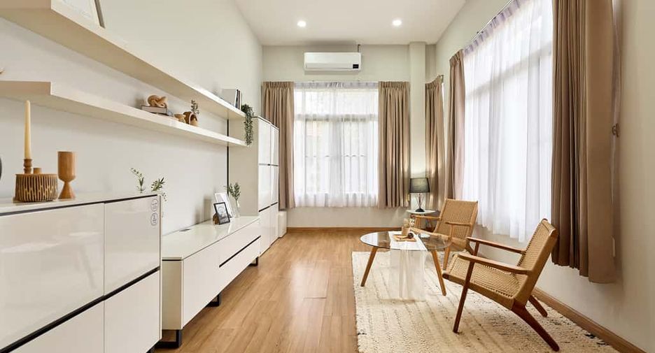 For rent and for sale 3 bedrooms house in Mueang Chiang Mai, Chiang Mai