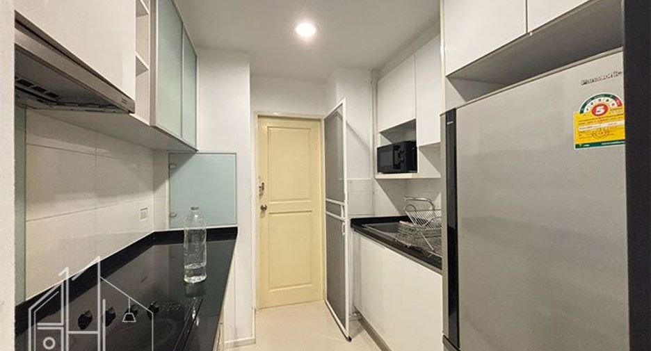 For rent 3 ベッドルーム condo in Khlong Toei, Bangkok