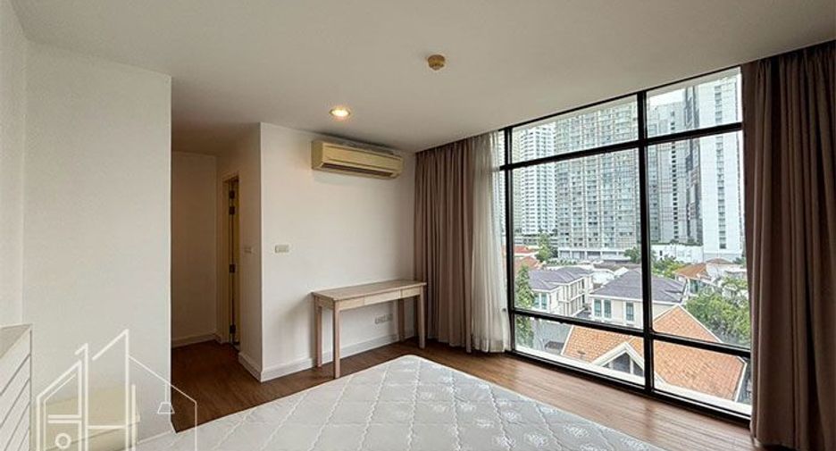 For rent 3 ベッドルーム condo in Khlong Toei, Bangkok