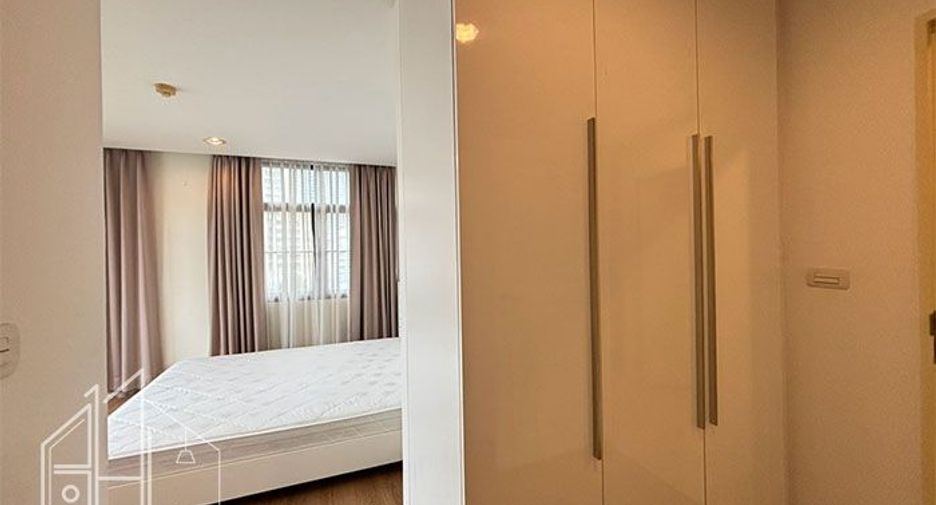 For rent 3 ベッドルーム condo in Khlong Toei, Bangkok