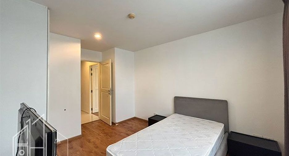 For rent 3 ベッドルーム condo in Khlong Toei, Bangkok