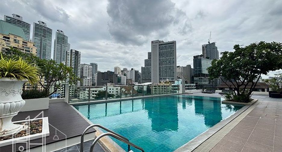 For rent 3 ベッドルーム condo in Khlong Toei, Bangkok