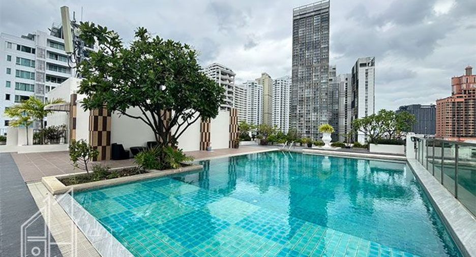 For rent 3 ベッドルーム condo in Khlong Toei, Bangkok