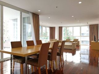 For rent 3 bedrooms condo in Watthana, Bangkok