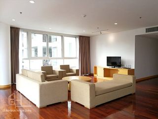 For rent 3 bedrooms condo in Watthana, Bangkok