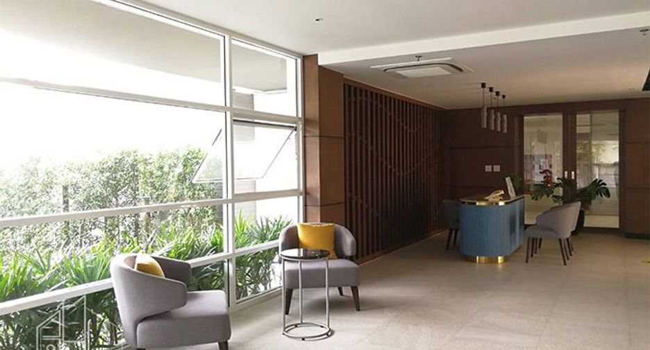 Condo en alquiler de 3 habitaciones en Watthana, Bangkok