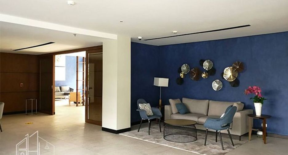 Condo en alquiler de 3 habitaciones en Watthana, Bangkok