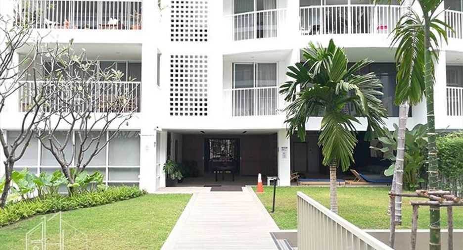 Condo en alquiler de 3 habitaciones en Watthana, Bangkok