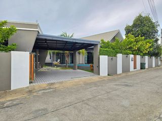 For Rent 4 Bedroom Villa In Bang Lamung, Chonburi