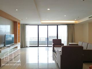 ให้เช่า 4 ห้องนอน คอนโด ใน วัฒนา, กรุงเทพฯ