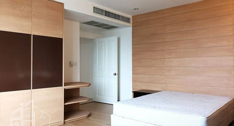 ให้เช่า 4 ห้องนอน คอนโด ใน วัฒนา, กรุงเทพฯ