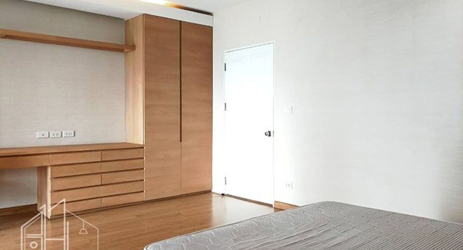 ให้เช่า 4 ห้องนอน คอนโด ใน วัฒนา, กรุงเทพฯ