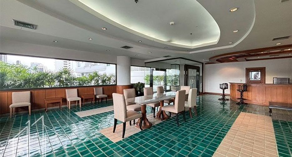 ให้เช่า 4 ห้องนอน คอนโด ใน วัฒนา, กรุงเทพฯ