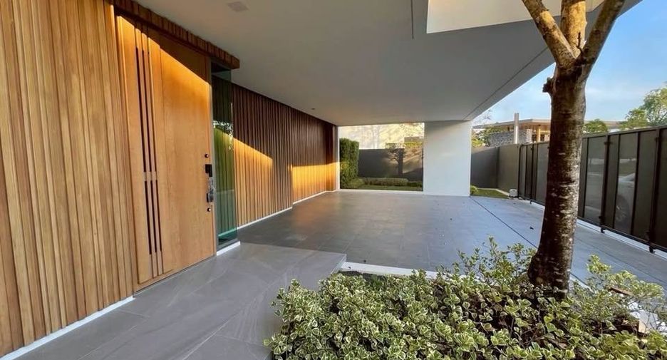 For rent 4 ベッドルーム house in Saphan Sung, Bangkok