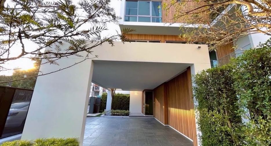 For rent 4 ベッドルーム house in Saphan Sung, Bangkok