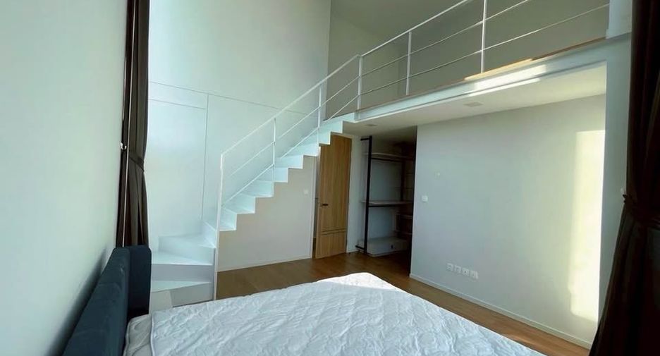For rent 4 ベッドルーム house in Saphan Sung, Bangkok