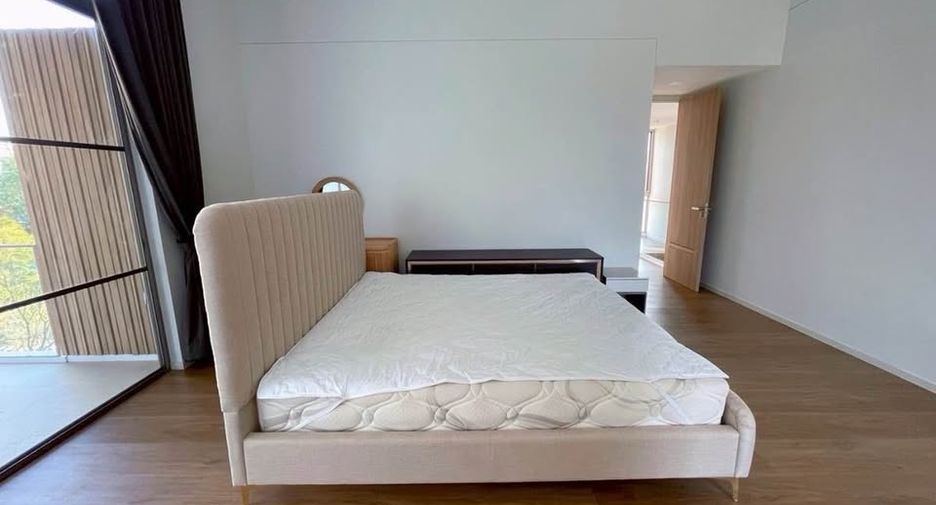 For rent 4 ベッドルーム house in Saphan Sung, Bangkok
