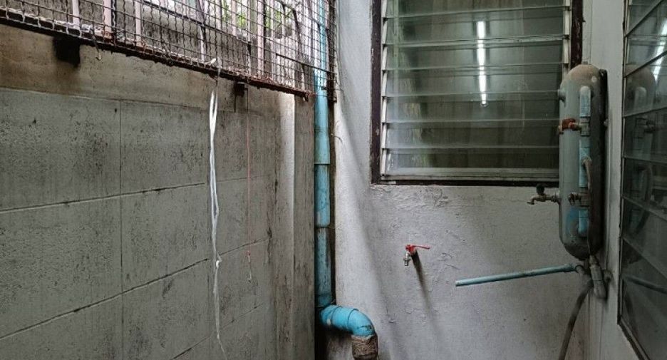 Продажа 2 спальни таунхаус в Mueang Ratchaburi, Ратбури
