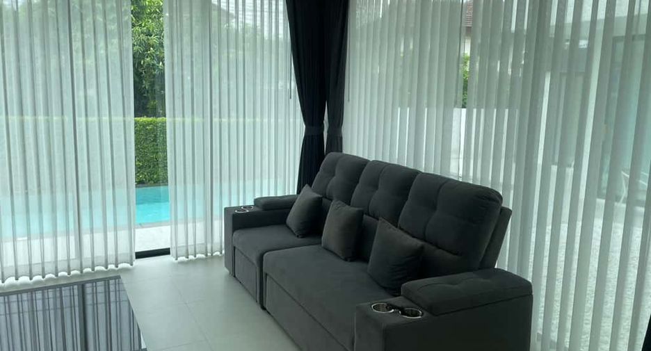 For rent 4 bedrooms house in Mueang Chiang Mai, Chiang Mai