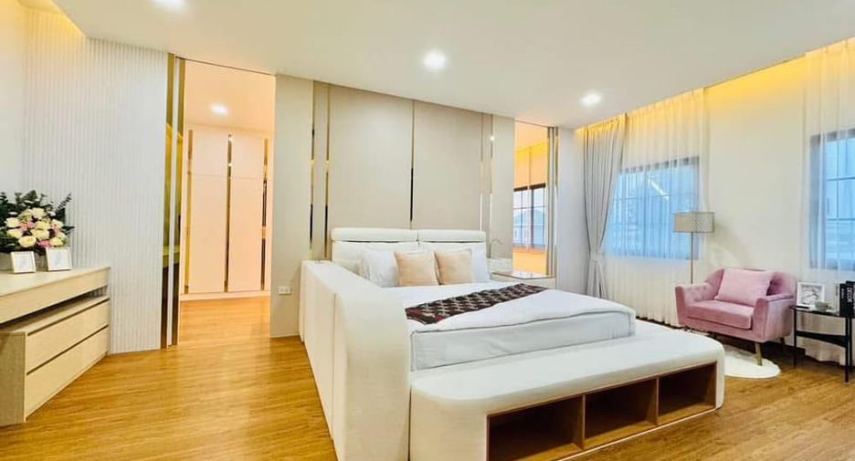 À vendre 3 chambres villa à Bang Lamung, Chonburi