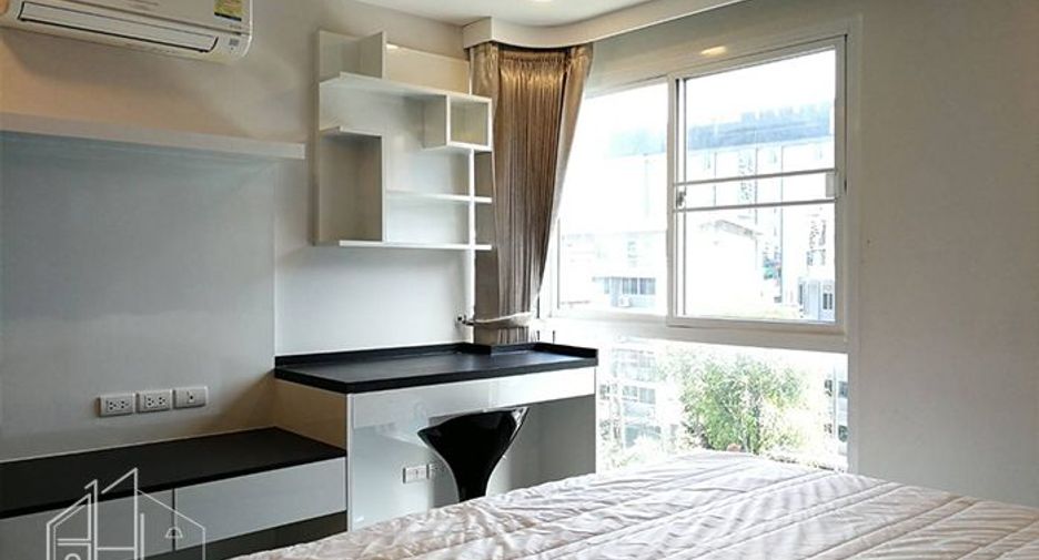 Wohnung zur Miete mit 3 Zimmer in Khlong Toei, Bangkok