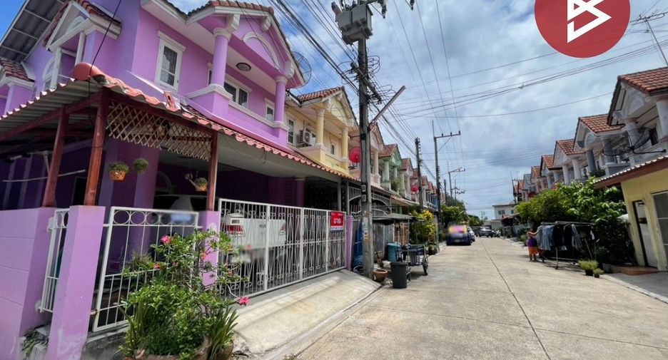 出售 3 卧室 联排别墅 在 Mueang Samut Sakhon, Samut Sakhon