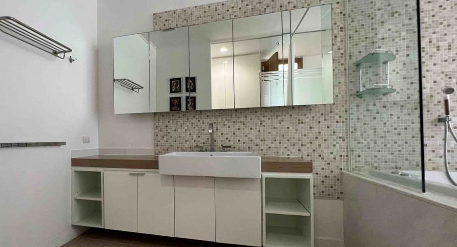 Condo en alquiler de 3 habitaciones en Bang Lamung, Chonburi