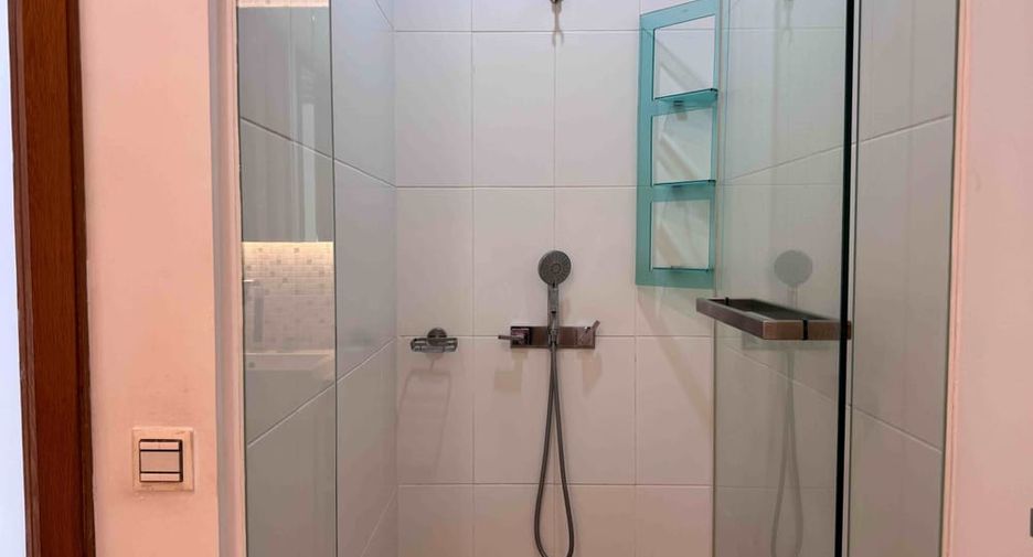Condo en alquiler de 3 habitaciones en Bang Lamung, Chonburi