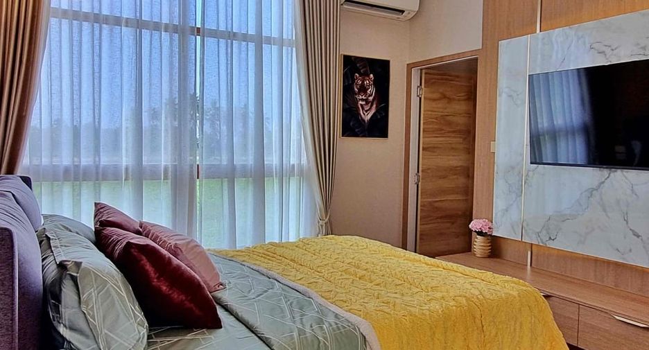 Villa en alquiler y en venta de 5 habitaciones en Bang Lamung, Chonburi