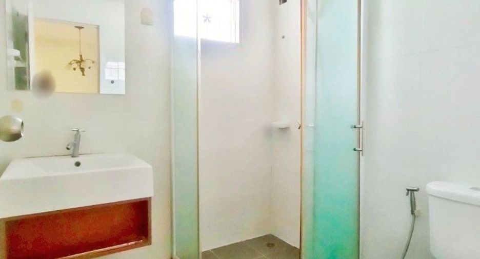 Reihenhaus zum Kauf mit 3 Zimmer in Mueang Pathum Thani, Pathum Thani