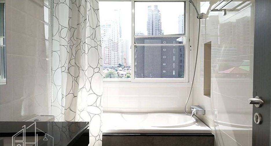Apartment zur Miete mit 3 Zimmer in Khlong Toei, Bangkok