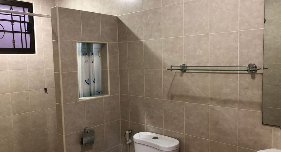 À vendre 3 chambres maison à Bang Lamung, Chonburi