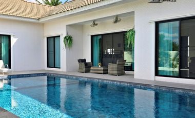 À louer et à vendre 4 chambres villa à Bang Lamung, Chonburi